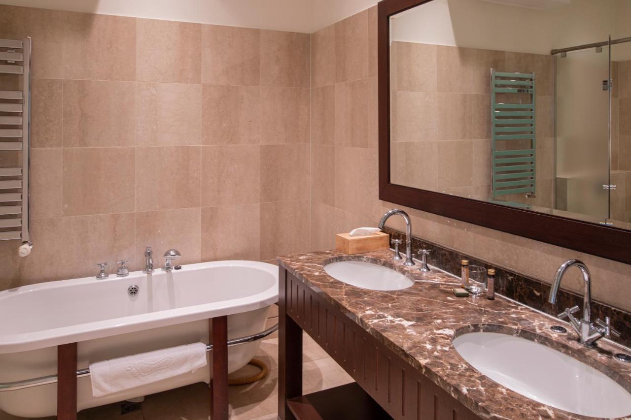 1898 Apartamentų viešbutis 4*